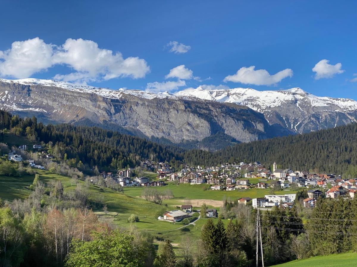 Moderne Ferienwohnung In Laax - Modern Apartment In Laax Buitenkant foto